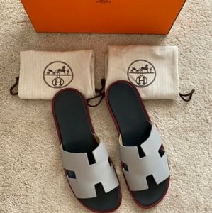 ⭕SOLD ⭕ Hermes Izmir Sandals